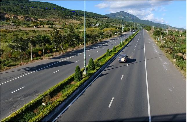 Thời gian di chuyển từ sân bay về trung tâm thành phố Đà Lạt