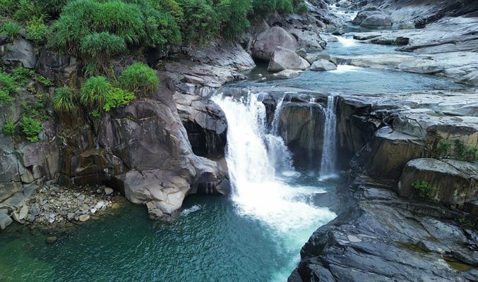 Vực Phun Phú Yên