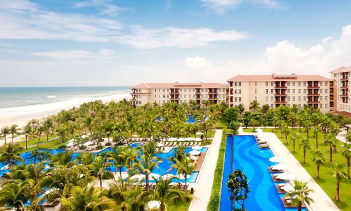 Khách sạn 5 sao Đà Nẵng Marriott Resort & Spa. Địa chỉ: Số 7 Đường Trường Sa, Phường Hòa Hải, Quận Ngũ Hành Sơn, Đà Nẵng