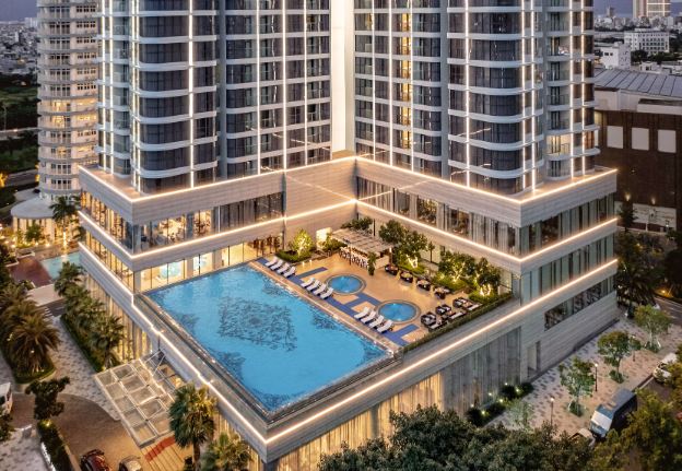 Khách sạn 5 sao Melia Vinpearl Đà Nẵng Riverfront. Địa chỉ: 341 Đường Trần Hưng Đạo, An Hải Bắc, Sơn Trà, Đà Nẵng