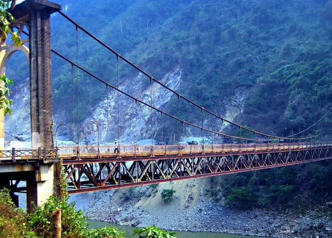 Cầu Hang Tôm