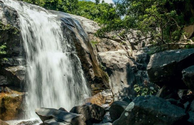 Du lịch Nam Giang: Điểm đến hấp dẫn với phong cảnh đẹp và trải nghiệm độc đáo