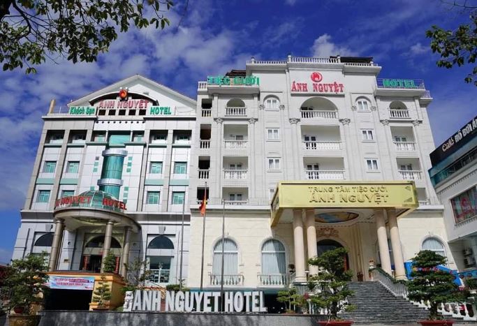 Khách sạn 3 sao Ánh Nguyệt Hotel Cà Mau